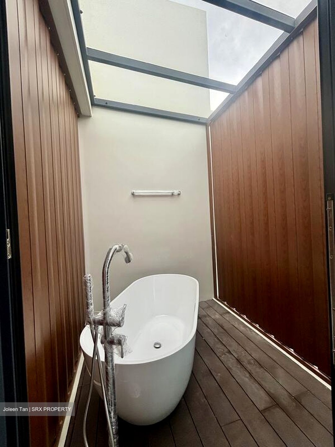 Bedok Pesari (D16), Semi-Detached #507214221